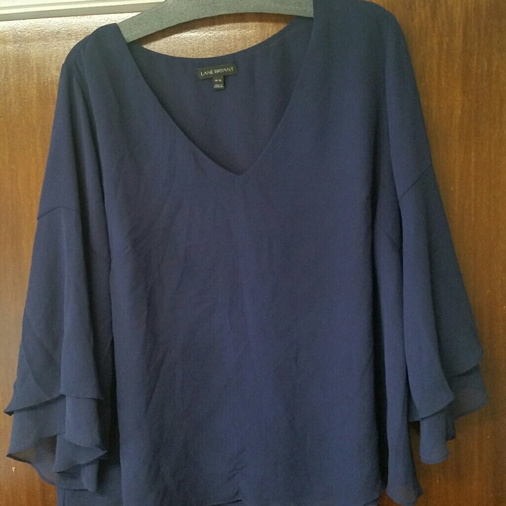 Navy Blue. LANE BRYANT. V-Neck Long Sleeve. 14/16